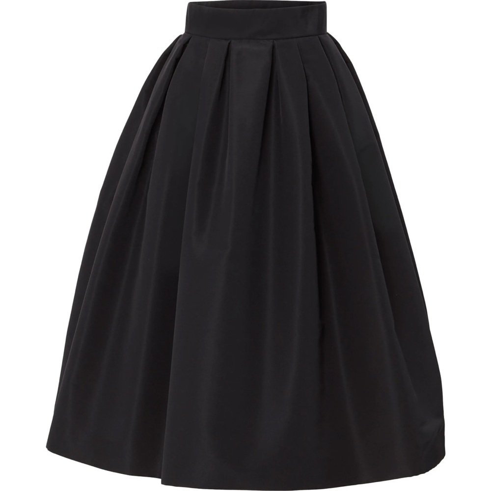 Black Carolina Herrera Skirt🤩